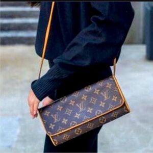 Louis Vuitton Canvas Bag Monogram Shoulder Pochette GM Twin FL0041